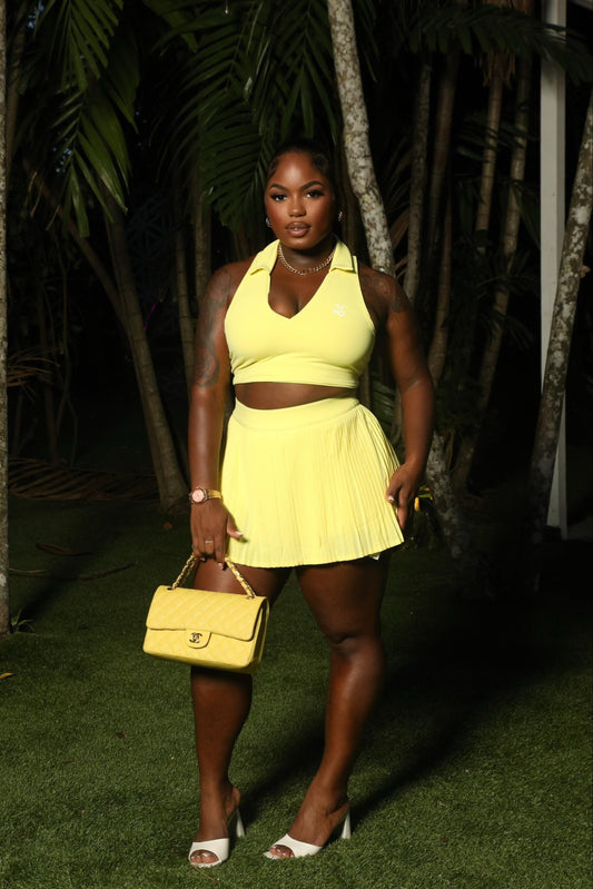 Yellow Serve Set
